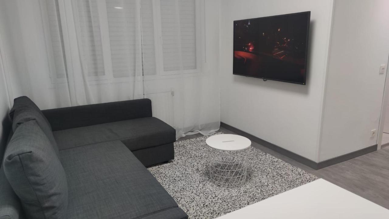 Casa Gascona Con Parking, Wifi Y Netflix Gratis!! By Delabra Apartments Овиедо Екстериор снимка