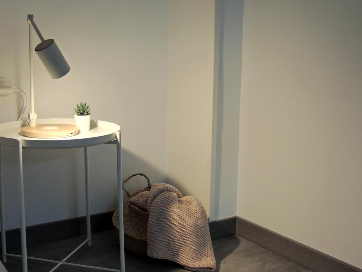 Casa Gascona Con Parking, Wifi Y Netflix Gratis!! By Delabra Apartments Овиедо Екстериор снимка